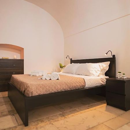 Trani -Suite ❉Marmor - Elegante Casa Storica ❉ 외부 사진