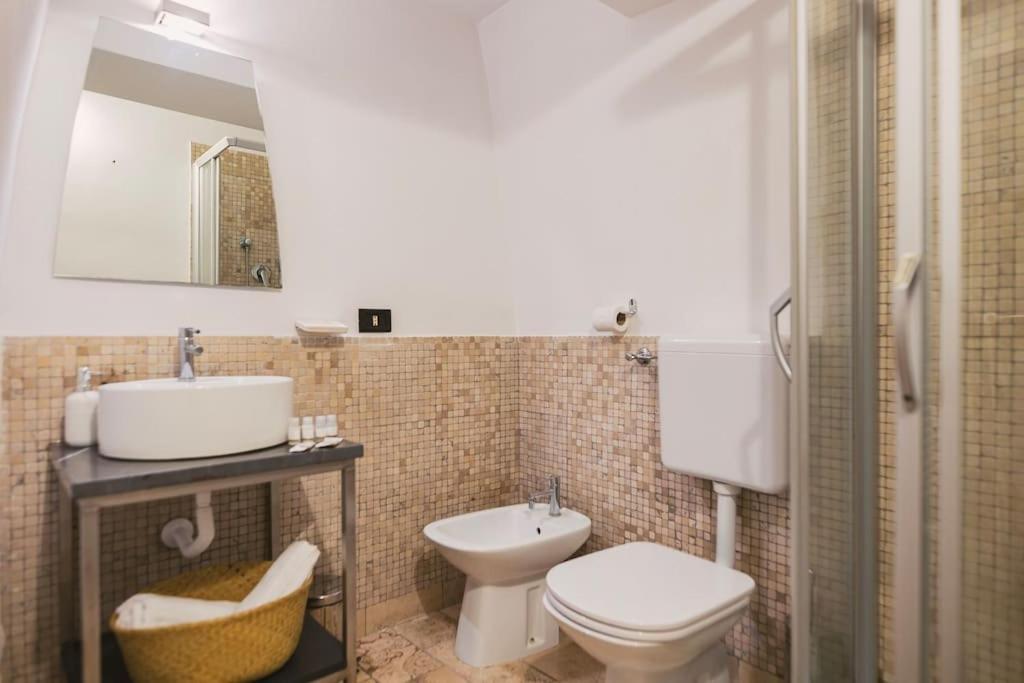 Trani -Suite ❉Marmor - Elegante Casa Storica ❉ 외부 사진